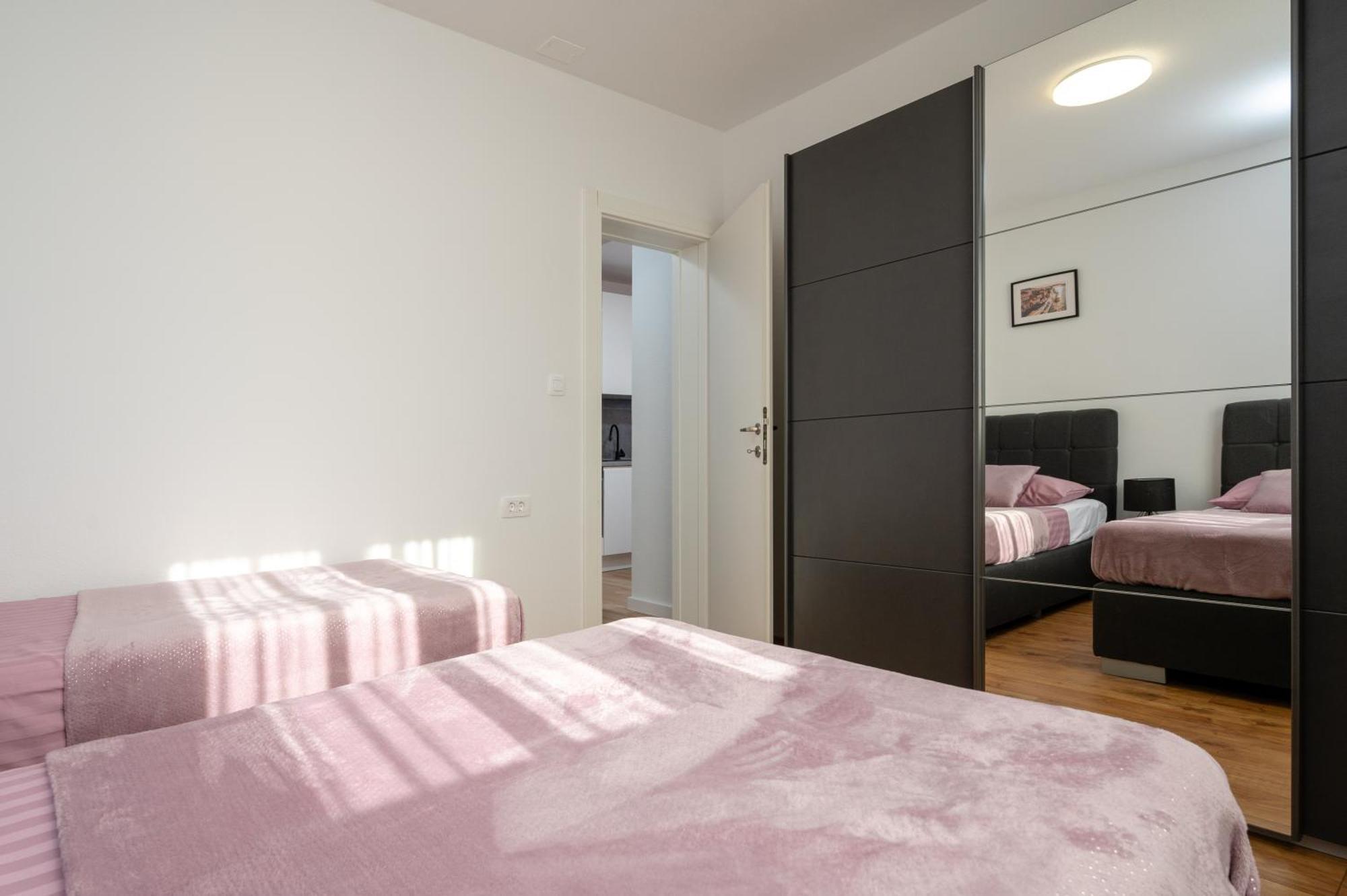 Apartment Ivi Τρογκίρ Εξωτερικό φωτογραφία